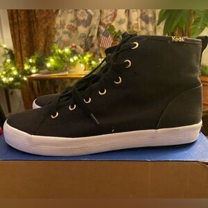 NIB KEDS Black Canvas High-Tops sz 7.5